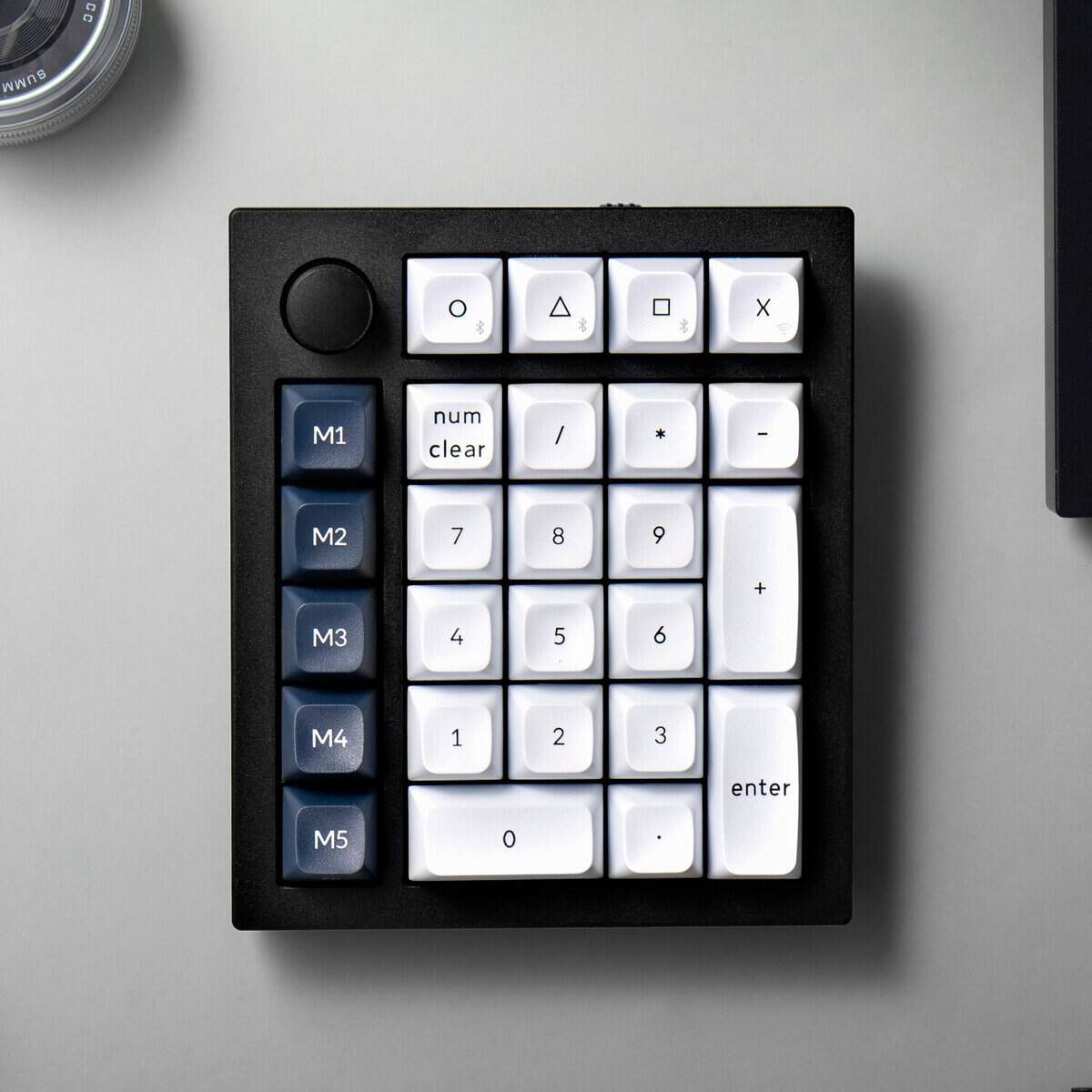 Keychron Q0 Max QMK Gateron Jupiter Red RGB Wireless Custom Number Pad Carbon Black