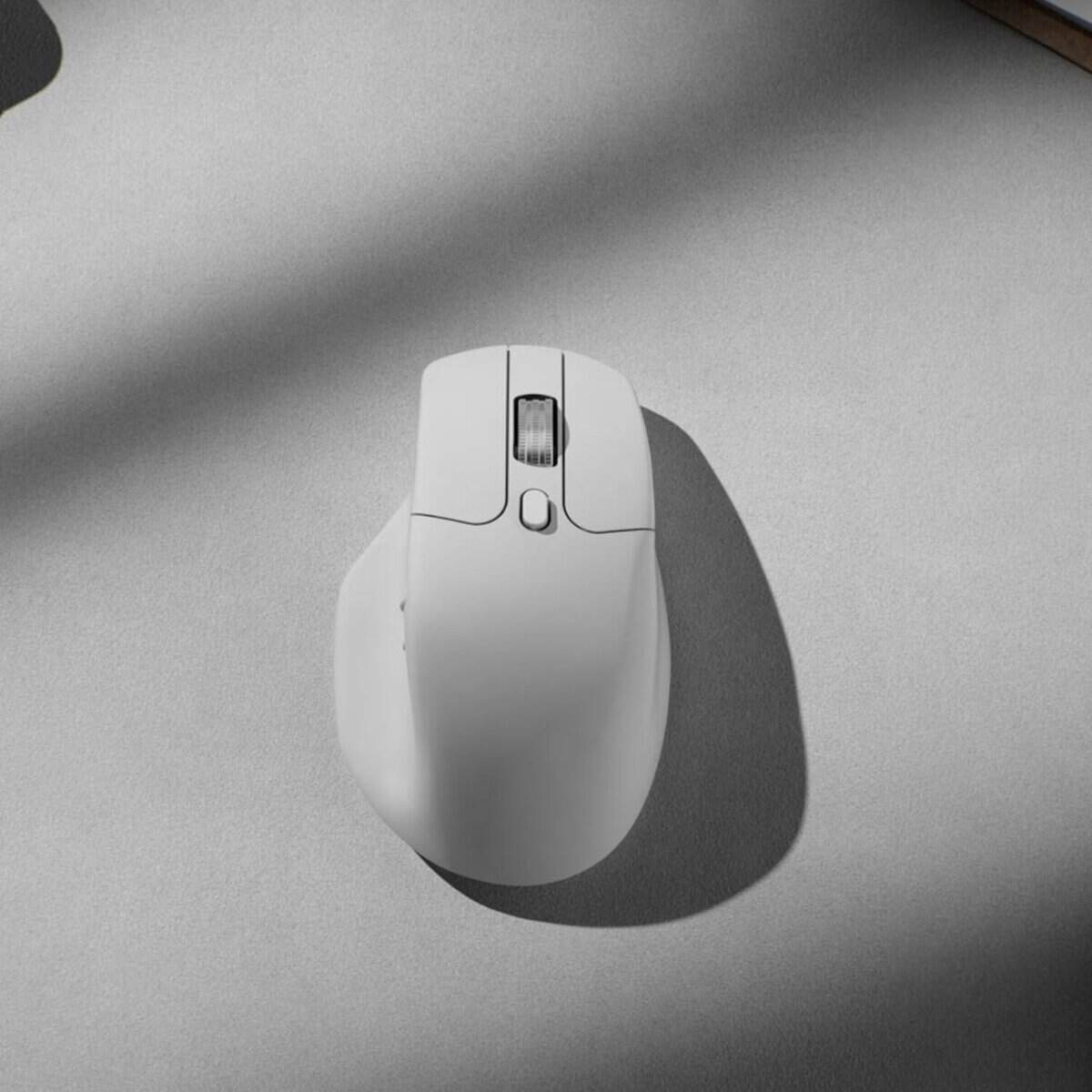 Keychron M6SB72 1K Wireless Mouse with Huano silent Micro switch and premium wheel – White