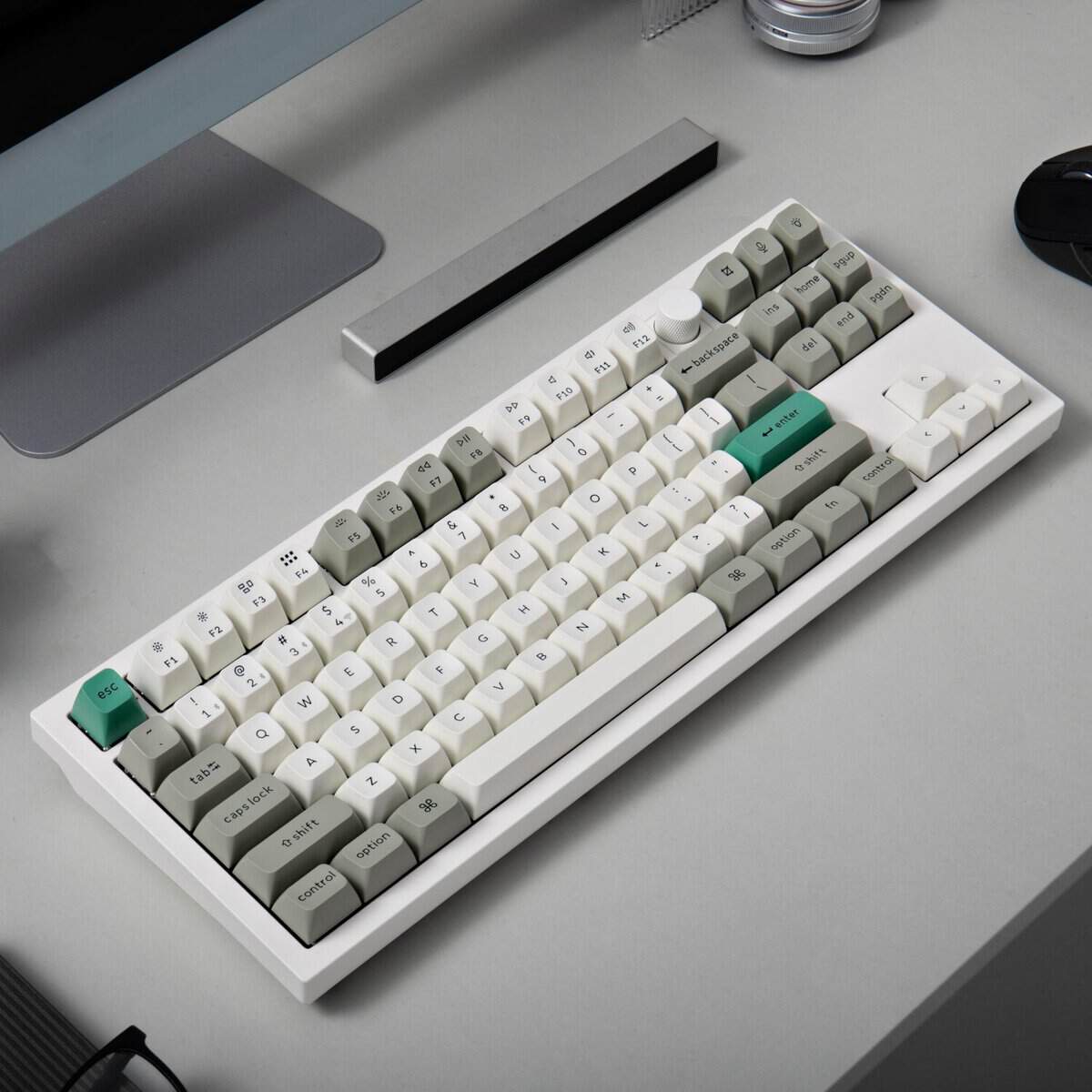 Keychron Q3 Max 80% Full Assembled Knob Red Switch Hot-Swap Gateron Jupiter RGB Wireless Keyboard – Shell White